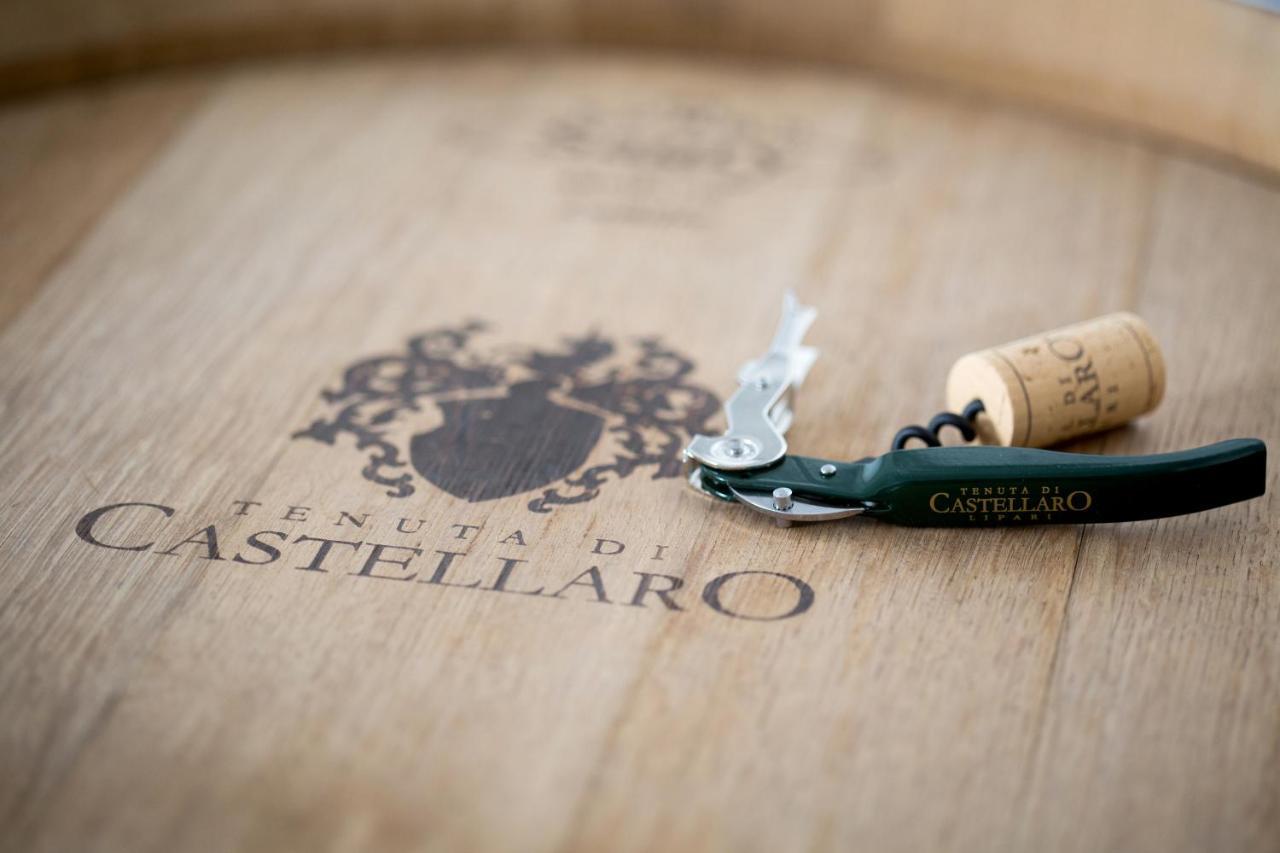 Tenuta Di Castellaro Winery & Resort Đảo Lipari Ngoại thất bức ảnh