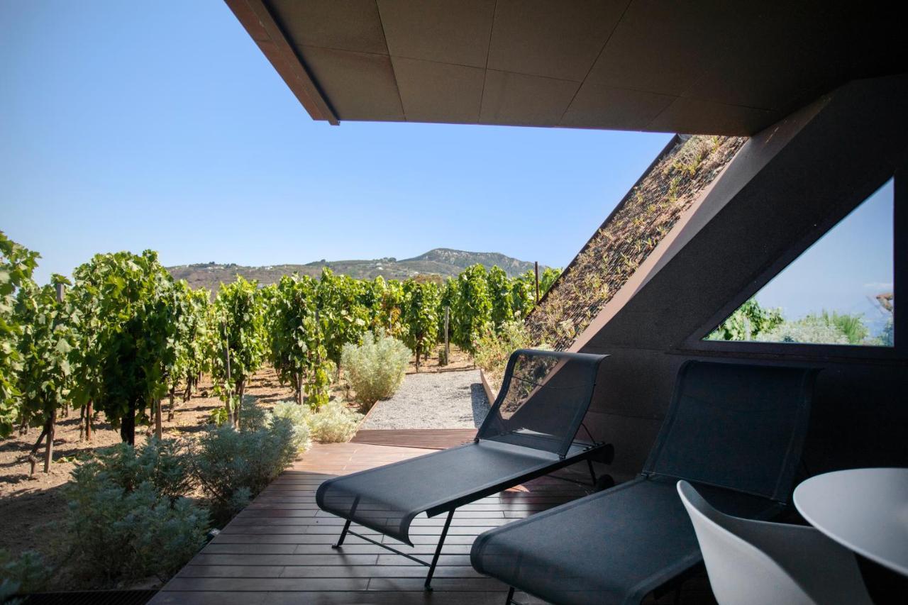 Tenuta Di Castellaro Winery & Resort Đảo Lipari Ngoại thất bức ảnh